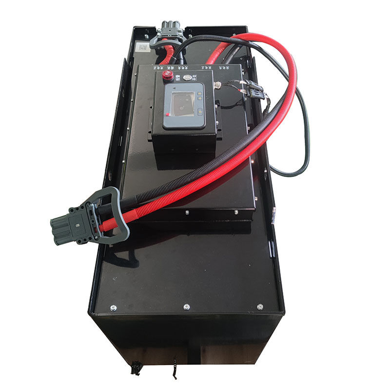 Corriente de carga máxima 100A Batería de litio de carretilla elevadora Voltado 51.2V