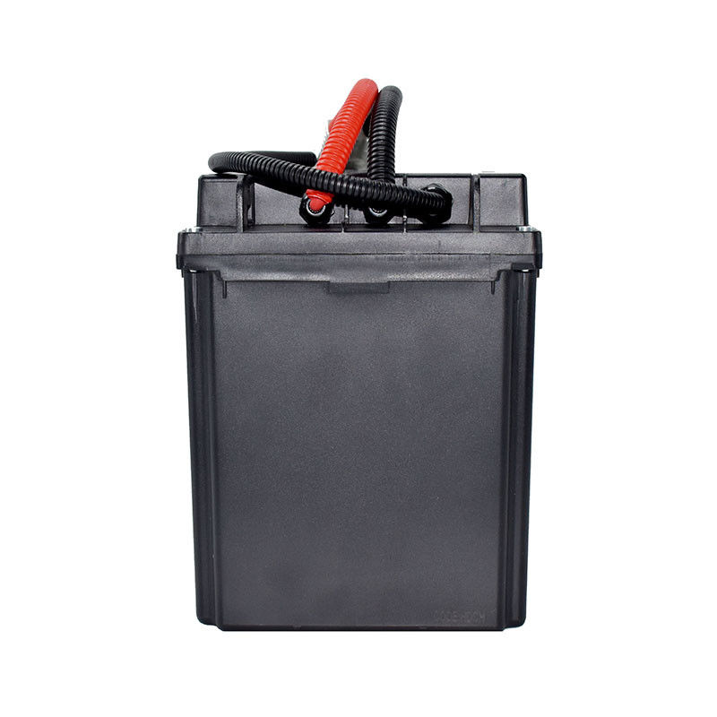 Batería de litio de camión de paletas negro con voltaje de 24 V para aumentar la productividad