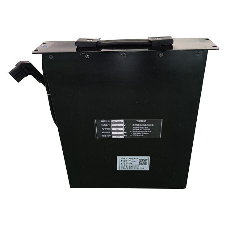 Batería de litio de montacargas eléctricas personalizadas 54.6V 24AH Batería recargable de iones de litio